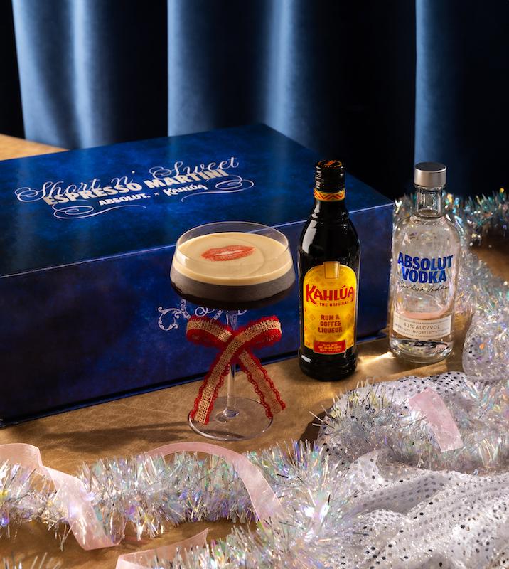 absolut kahlua short n sweet espresso martini cocktail kit copy